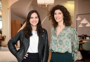 Iris Maréchal et Chloé Geoffrey (crédit : Theremia)