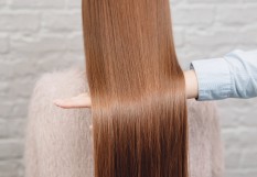 Cheveux lissés